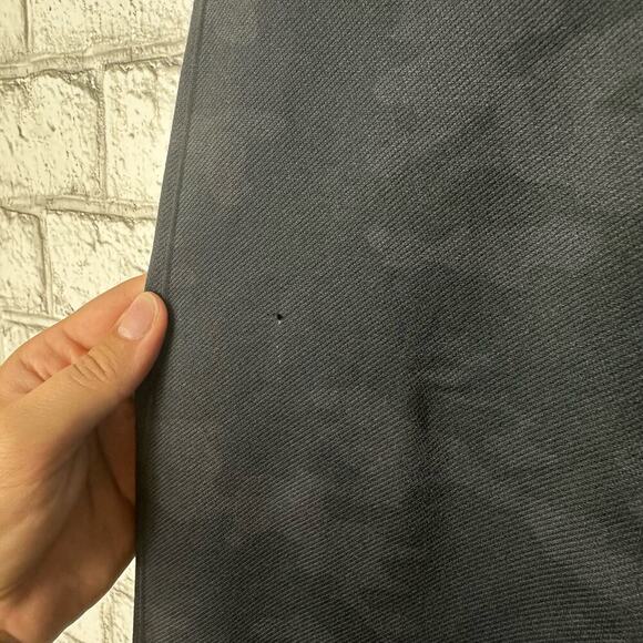 SPANX Leggings Camo Look at Me Now Seamless Crop High Rise Gray Black L - Picture 6 of 7